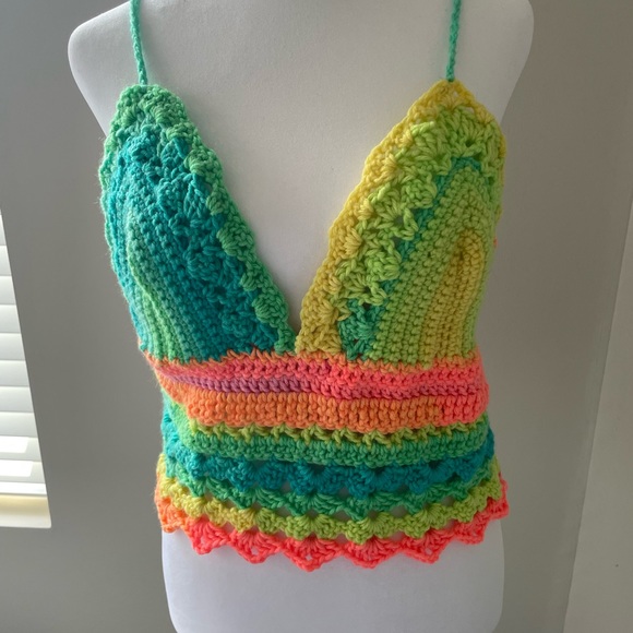 Neon Pride colored bralette inspired by Coachella - Picture 2 of 4
